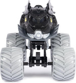 Monster Jam, Official Batman Monster Truck, Collector Die-Cast Vehicle, 1:24 Scale, Kids Toys for Boys and Girls Ages 3 and up