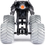 Monster Jam, Official Batman Monster Truck, Collector Die-Cast Vehicle, 1:24 Scale, Kids Toys for Boys and Girls Ages 3 and up